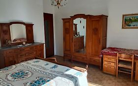 Appartamento Doppi Bagni Sei Posti Letto